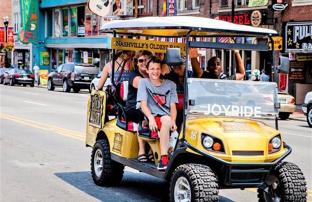Explore the City of Nashville Sightseeing Tour by Golf Cart