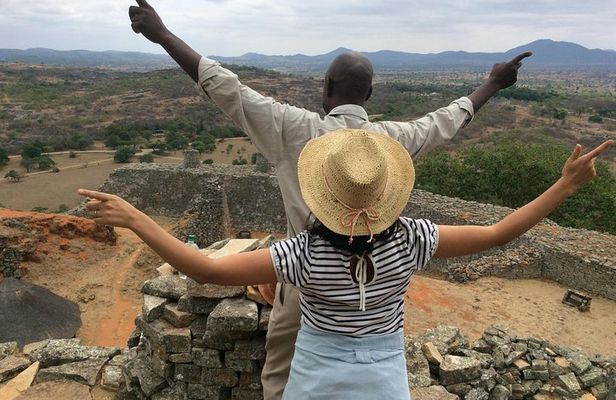 Great Zimbabwe Ruins Tour from Bulawayo with Picnic Lunch !