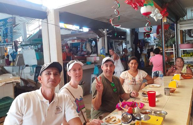 Zihuatanejo Food -Tasting and Walking Tour (Not for vegetarian)