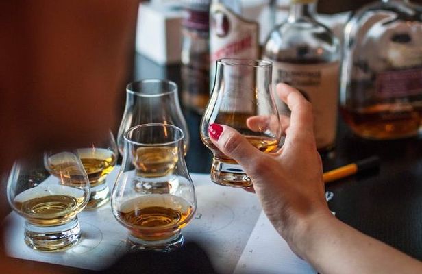 Legendary Northern Distilleries Tour