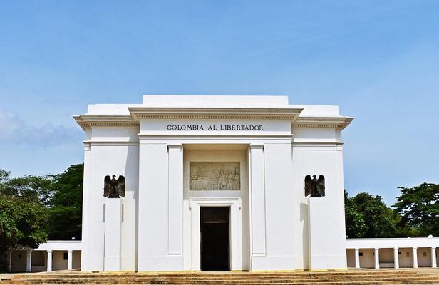 Explore Santa Marta’s History, Museums and Architecture in 4 hours