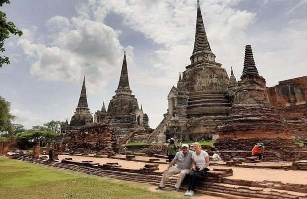 Full-Day Private Ayutthaya and Bang Pa-In Summer Palace from Bangkok