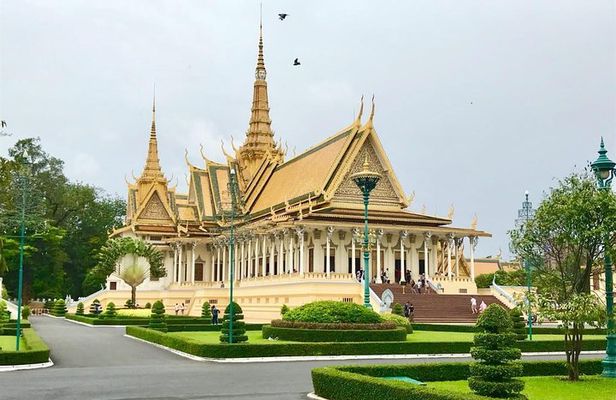 Private One Day Tour in Phnom Penh