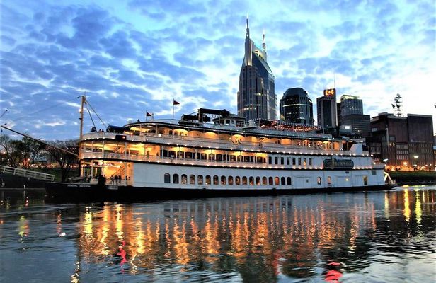 General Jackson Showboat Lunch or Dinner Cruise in Nashville