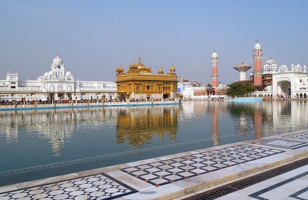 6 Days Private Golden Triangle Tour with Amritsar : Delhi , Agra , Jaipur