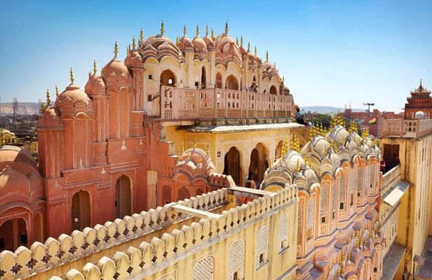 Private Full Day Jaipur Tour with Guide