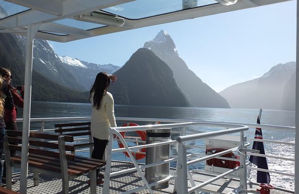 Milford Sound Discovery Tour