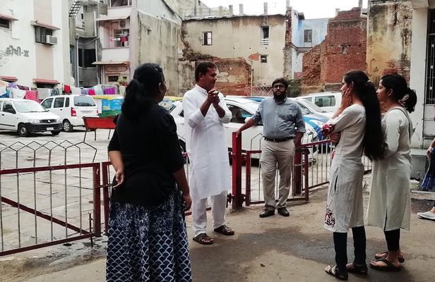 Morning Heritage Walk - house of mg