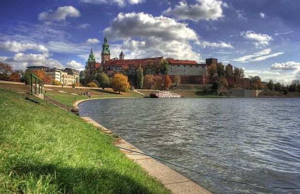 Krakow Skip The Line Wawel Castle & Old Town Guided Tour