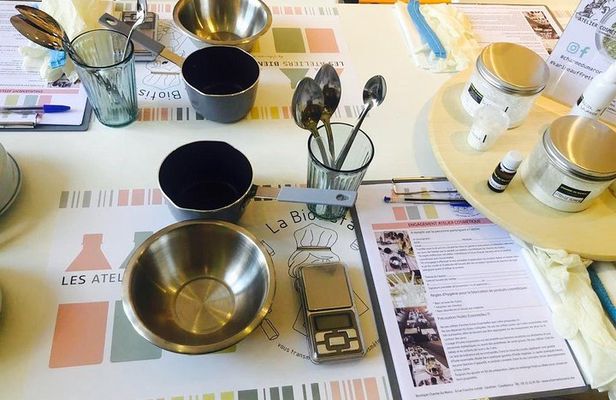 Workshop for the manufacture of cosmetics based on natural products