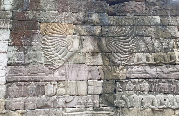 Private Tour to Banteay Chhmar Temple