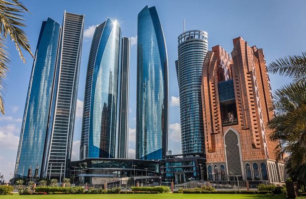 Abu Dhabi City Tour in Full Day Sharing Basis from Dubai