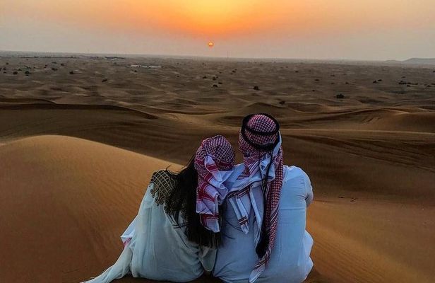 Empty Quarter and Lost City Overnight Camping Tour