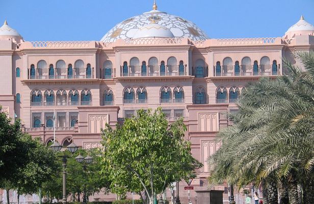 Abu Dhabi City Sightseeing (Private Tour)