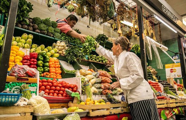 Market Tour and Home Cooking Class in Mexico City with Margarita