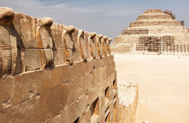 Top Rated Saqqara Highlights: Private Guided Day Tour from Cairo