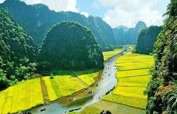 Hoa Lu - Trang An - Mua Cave- 1 Day Trip from Hanoi By Limousine and Small Group