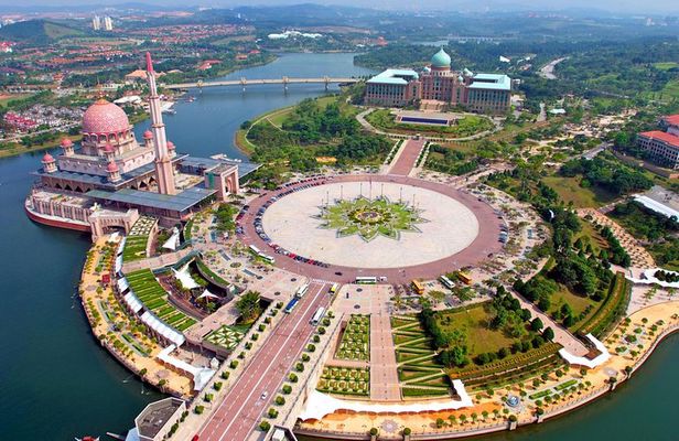 Putrajaya City Tour from Kuala Lumpur