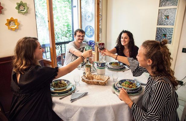 Private Cooking Class at a Cesarina's Home in Cantù