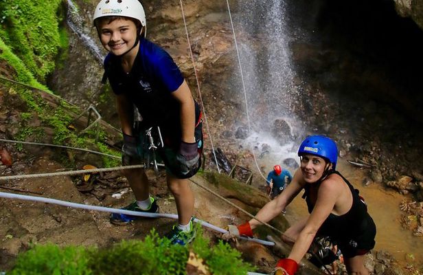Rainforest Falls& Volcano Hike + Paradise Hot Springs