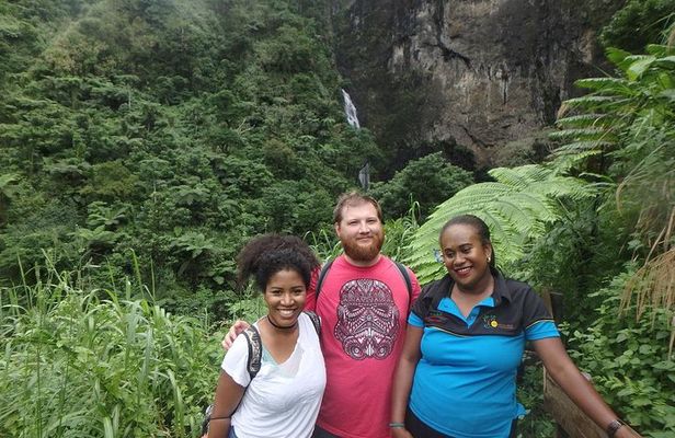 Nabalasere Waterfall Tour (Rakiraki)