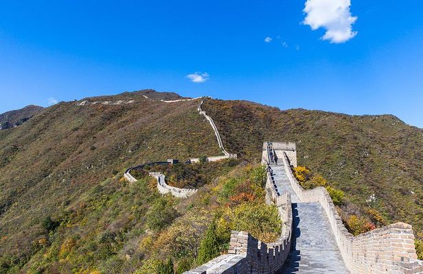 Private 1-Day Great Wall of China Tour to Juyongguan Pass, Badaling & Mutianyu