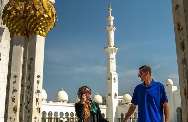 4 in 1 package sale (Dubai City tour-Safari-dinner cruise-Abu Dhabi City tour)