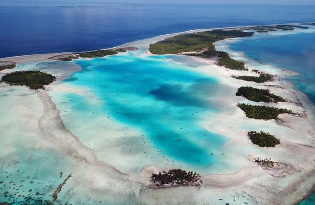 BLUE LAGOON | eco-tour | private island inside | White sand