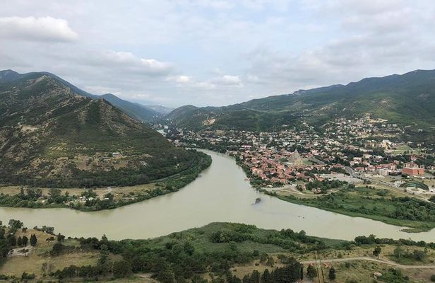 Day tour: Jvari, Mtskheta, Gori, Uplistsikhe & Home-Cooked Lunch