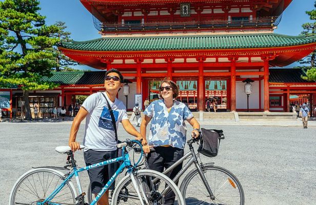 The Beauty of Kyoto by Bike: Private Tour