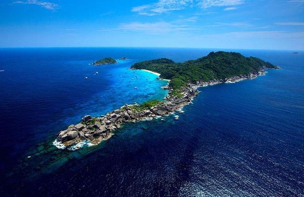 Khao Lak to Similan Islands Snorkeling Tour