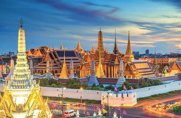 Private : Evening City Tour in Bangkok by Tuk-Tuk (SHA Plus)