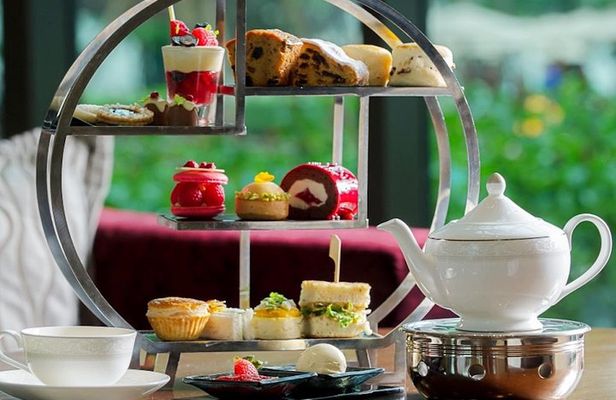 Afternoon Tea Delight at Siam Kempinski Bangkok