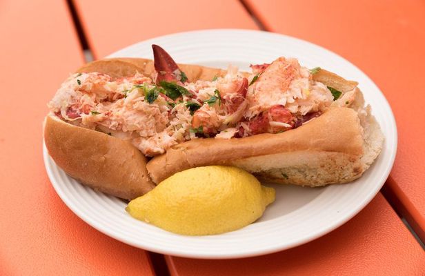 Boston Private Walking Food Tour With Secret Food Tours