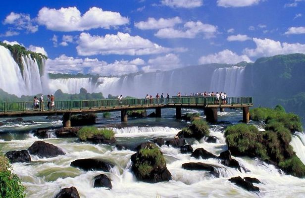3-Day Tour to Iguazu Falls by Air from Buenos Aires