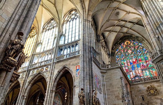 Complete Prague Castle Tour (Tickets to Interiors Included)