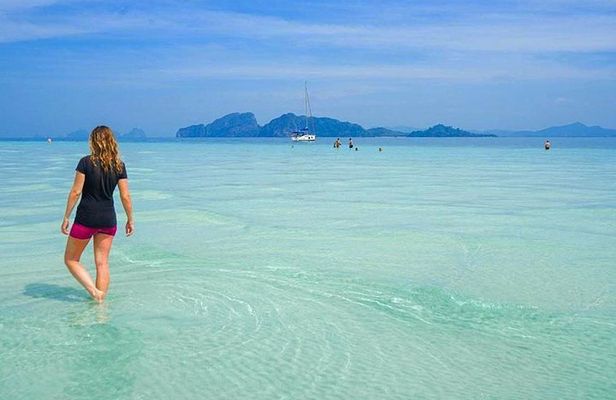 Lanta 4 Islands + Emerald Cave Snorkeling Tour by Speedboat