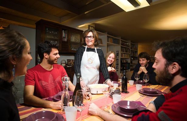 Dining Experience at a local's Home in Bagheria with Show Cooking