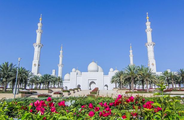 Private Tour: Abu Dhabi Full-Day City sightseeing with Transport from Dubai