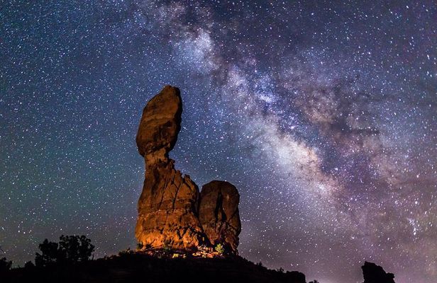 Sunset and Night Photography in Arches National Park