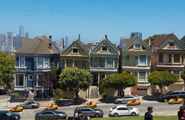 4-Hour Painted Ladies and Haight-Ashbury GoCar Tour