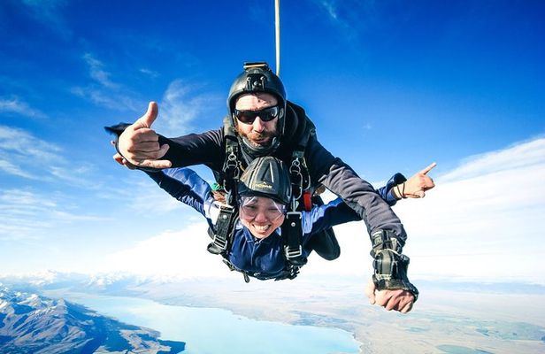 Skydive Mt. Cook - 20+ Seconds of Freefall from 10,000ft