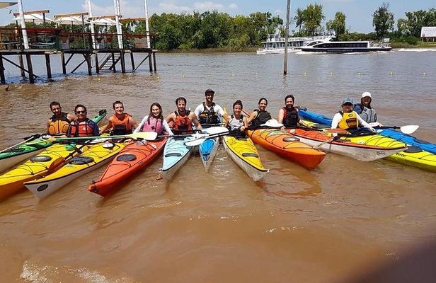 Guided Kayak Tour in Buenos Aires.
