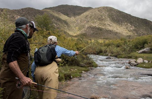 Guided Fly Fishing tour in Mendoza with Asado and Wine