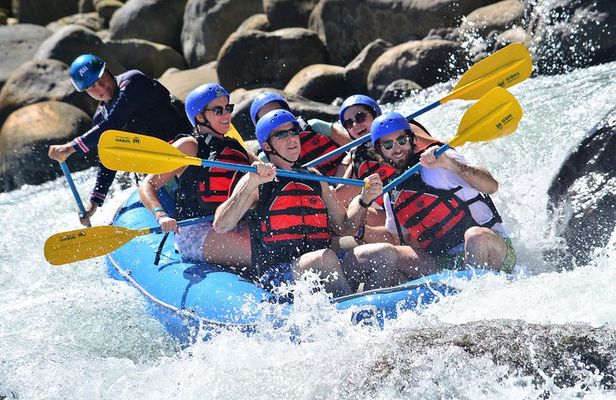 Sarapiqui White Water Rafting from La Fortuna