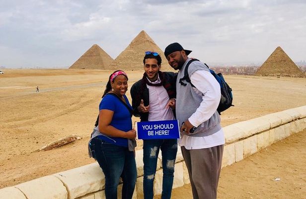 vip full day Tour giza Pyramids, grand Egyptian Museum,Bazaar