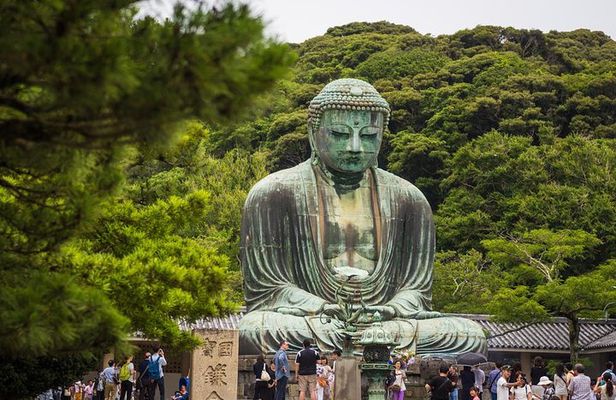 Private Tour Kamakura and Enoshima With Guide and photographer