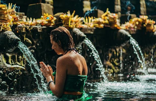 Ubud Tirta Empul Temple Blissful Cleansing