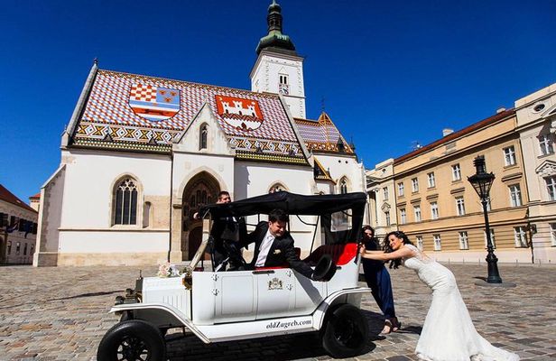 Zagreb Upper Town 40-Minute Electric Ford T Sightseeing Tour 