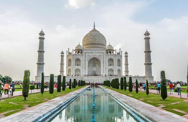 Skip The Line: Sunrise Taj Mahal & Agra Day Tour From Jaipur
